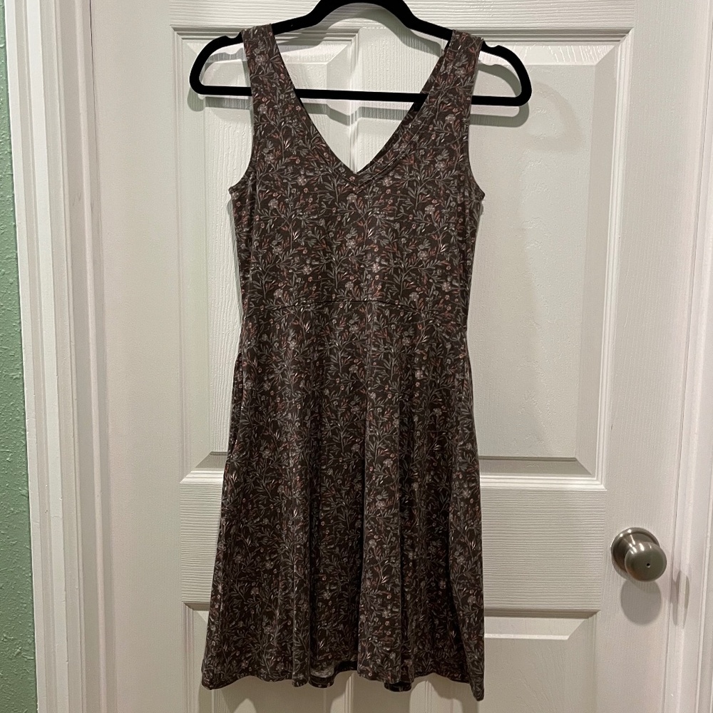 Pact Women's Organic Double V-Neck Tank Dress Cotton Fit & Flare in Floral (XS) - Picture 6 of 10